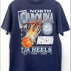 Vintage 90s University of North Carolina North Carolina Tar Heels shirt